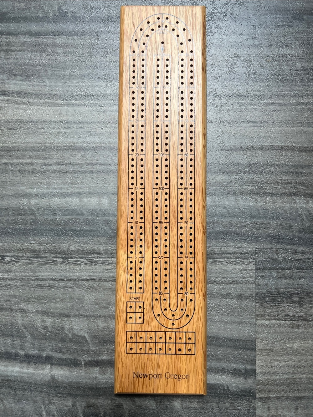 Cribbage board